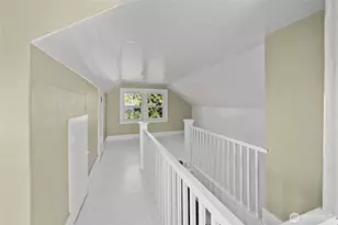 1502 E Maplewood Ave, Bellingham, WA 98225 - Photo 19