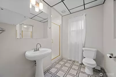 1502 E Maplewood Avenue, Bellingham, WA 98225 - Photo 13