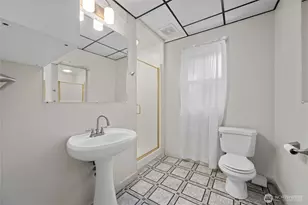 1502 E Maplewood Ave, Bellingham, WA 98225 - Photo 13