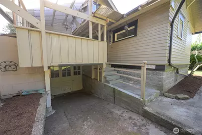 1502 E Maplewood Avenue, Bellingham, WA 98225 - Photo 31