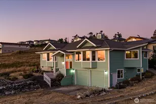 648 Hacienda Dr, Coupeville, WA 98239 - Photo 3