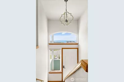 648 Hacienda Drive, Coupeville, WA 98239 - Photo 5