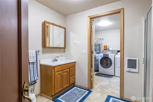 37627 W Lake Walker Dr SE, Enumclaw, WA 98022 - Photo 7