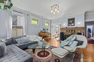 1609 N 50th St, Seattle, WA 98103 - Photo 5