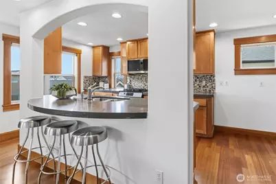 4414 Eastern Avenue N #4418, Seattle, WA 98103 - Photo 5