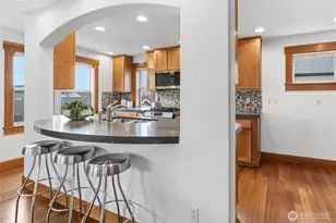 4414 Eastern Ave N, Seattle, WA 98103 - Photo 5