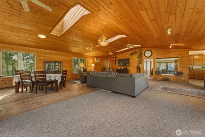 310 W 5th Street, Waitsburg, WA 99361 - Photo 13