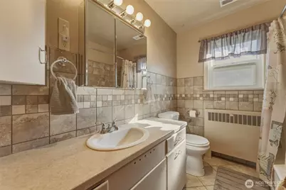 310 W 5th Street, Waitsburg, WA 99361 - Photo 17