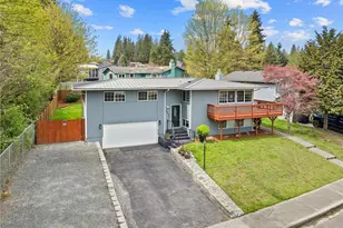 3030 Panaview Blvd, Everett, WA 98203 - Photo 1