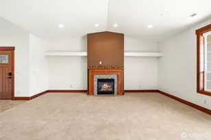 1051 N Baker Ave, East Wenatchee, WA 98802 - Photo 7