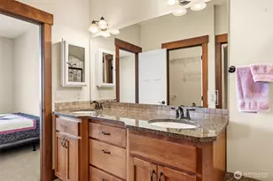 1051 N Baker Ave, East Wenatchee, WA 98802 - Photo 21