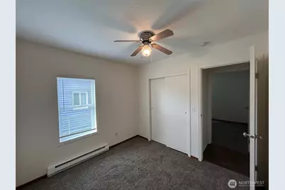 1012 7th Street S, Kelso, WA 98626 - Photo 3