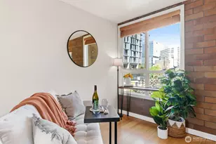 905 Cherry St, Seattle, WA 98104 - Photo 7