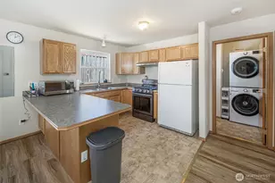 21 Blair Ave, Friday Harbor, WA 98250 - Photo 9