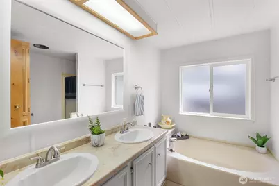 7472 Road F SE #8, Othello, WA 99344 - Photo 19