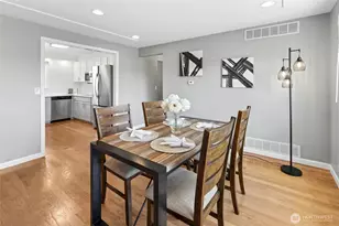 17154 NE 5th St, Bellevue, WA 98008 - Photo 9