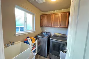 3710 W 7th St, Anacortes, WA 98221 - Photo 9