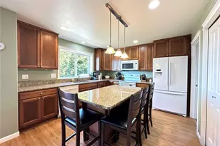 3710 W 7th St, Anacortes, WA 98221 - Photo 7