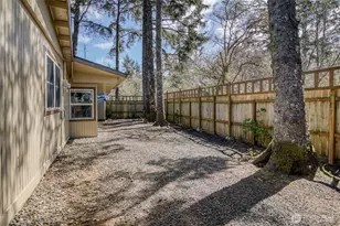 552 Puffin Ave NE, Ocean Shores, WA 98569 - Photo 31