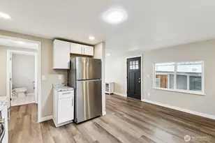 14322 Admiralty Way, Lynnwood, WA 98087 - Photo 11