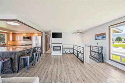 932 Crawford Avenue, Wenatchee, WA 98801 - Photo 7