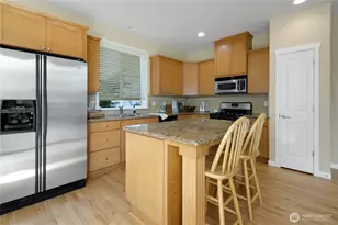 2023 Kennewick Pl NE, Renton, WA 98056 - Photo 9