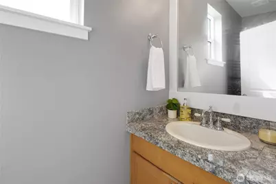 2023 Kennewick Place NE, Renton, WA 98056 - Photo 13