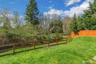 2023 Kennewick Place NE, Renton, WA 98056 - Photo 29
