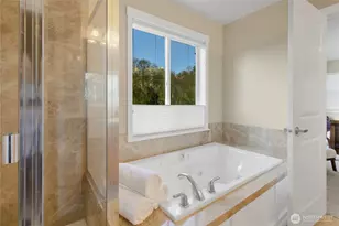 2023 Kennewick Pl NE, Renton, WA 98056 - Photo 17