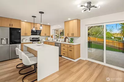 3328 168th Place SE, Bellevue, WA 98008 - Photo 9