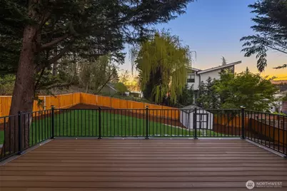 3328 168th Place SE, Bellevue, WA 98008 - Photo 31