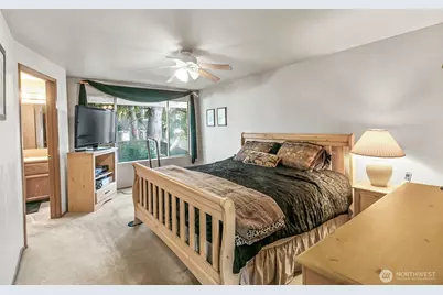 1031 SW 350th Place, Federal Way, WA 98023 - Photo 17