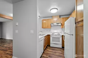 1455 E Harrison St, Seattle, WA 98112 - Photo 7