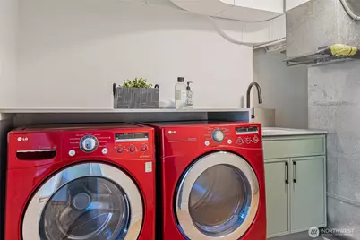 1710 NE 104th Street, Seattle, WA 98125 - Photo 31