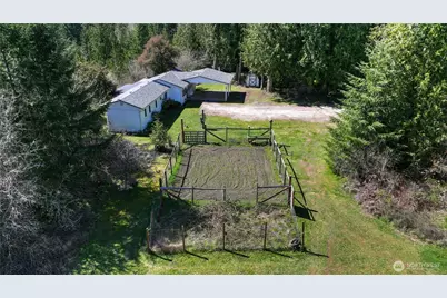 12833 Squaw Wood Lane SE, Rainier, WA 98576 - Photo 3