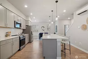 18829 67th Dr NE, Kenmore, WA 98028 - Photo 5