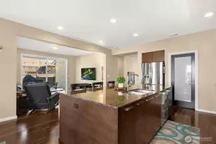 732 SE 11th St, North Bend, WA 98045 - Photo 5