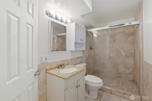 2030 S Kent Des Moines Rd, Des Moines, WA 98198 - Photo 19