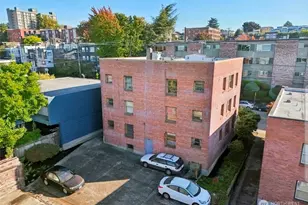 315 12th Ave E, Seattle, WA 98102 - Photo 11