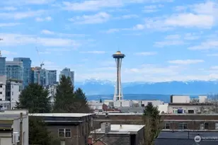 315 12th Ave E, Seattle, WA 98102 - Photo 3