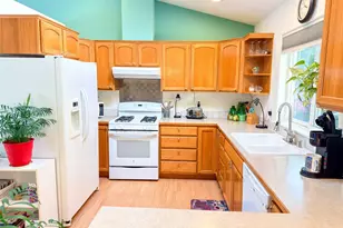 33 Goldfinch Ln, Port Ludlow, WA 98365 - Photo 7