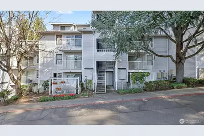 4106 Factoria Boulevard SE #C111, Bellevue, WA 98006 - Photo 19