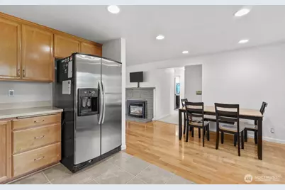 22511 82nd Avenue W, Edmonds, WA 98026 - Photo 17