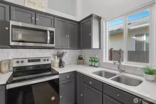2506 168th Pl NE, Marysville, WA 98271 - Photo 19