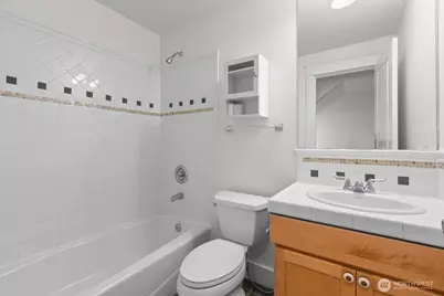 12 W Etruria Street #C, Seattle, WA 98119 - Photo 21