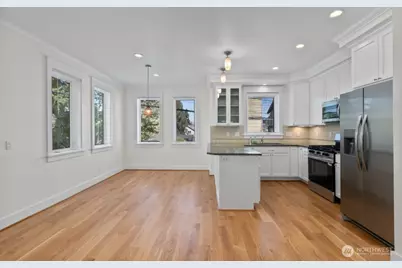 12 W Etruria Street #C, Seattle, WA 98119 - Photo 13