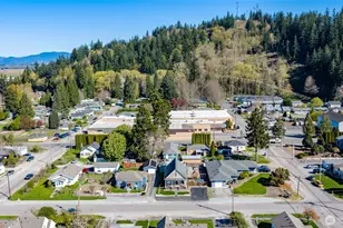 625 E Hazel Ave, Burlington, WA 98233 - Photo 39