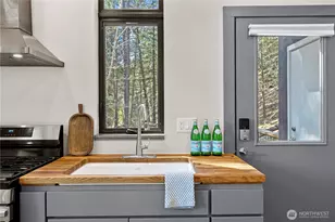 8056 Bayne Rd, Leavenworth, WA 98826 - Photo 9