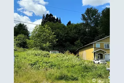 14253 Macadam Road S, Tukwila, WA 98168 - Photo 1