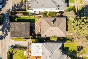 4333 32nd Ave W, Seattle, WA 98199 - Photo 25